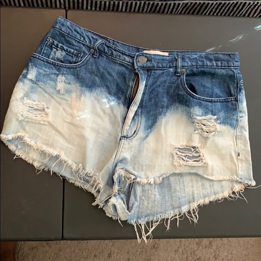 💎 3/$30 Garage 2 Tone Ripped Jean Shorts